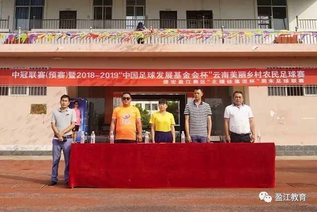 梅西发动态悼念已故父亲！C罗评论，内马尔评论，巴萨评论！