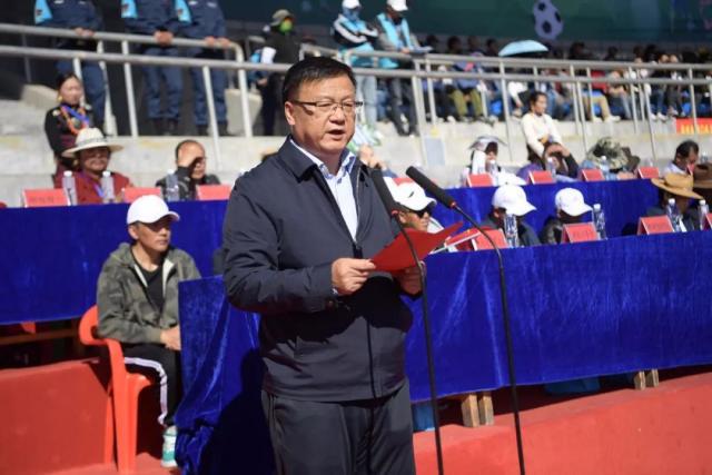 科尔说已得到詹姆斯？湖记：他就是开玩笑 没人能猜透老詹